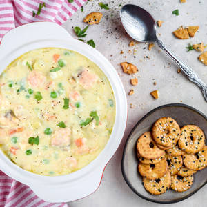 Melkeaktig laks chowder bakgrunnsbilde — 1:1 Bakgrunner