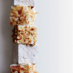 Minimalistisk klassisk marshmallows peanøtter bakgrunnsbilde — 1:1 Bakgrunner