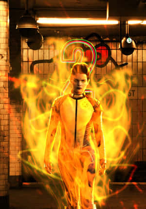 Negasonic Teenage Warhead i aksjon — Xiaomi 18 Fold Bakgrunner