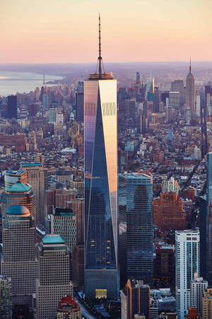 Rosa og blå One World Trade Center — Xiaomi Pad 8 Bakgrunner