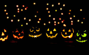 Søt estetisk Halloween-glødende jack-o'-lykter