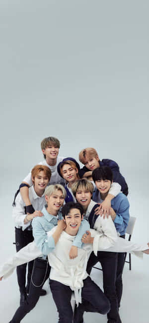Stray Kids 2020 — Pixel 8a Bakgrunner