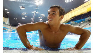 Tom Daley bassengkant utsikt bakgrunnsbilde. — iMac Bakgrunner