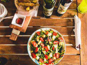Bakgrunnsbilde av tomat- og ostesalat — 4:3 Bakgrunner