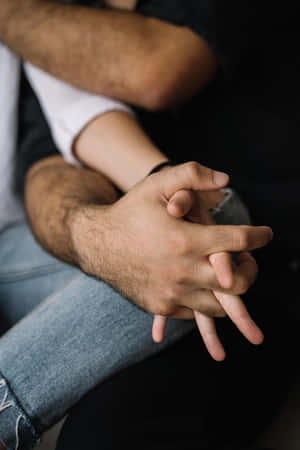 Holding Hands pictures — Vivo Pad Bakgrunner